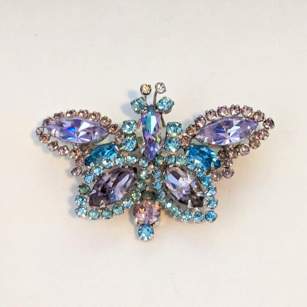 Vintage Signed Weiss Lilac Blue Rhinestone Butterfly Bug Silver Tone Brooch Pin
